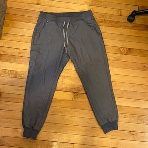 Figs - Grey joggers, size L